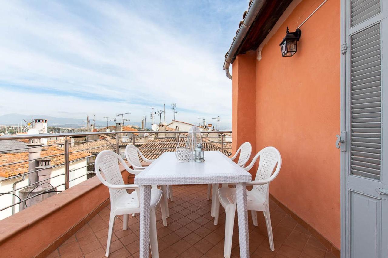 Superbe Appartement Dans Le Coeur De La Ville Antibes Exterior foto